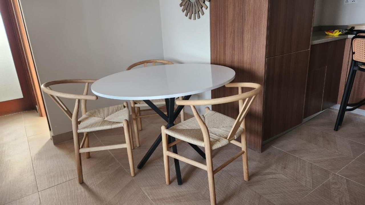 Serenity Terraces Beach, Hotel - Kokrobite المظهر الخارجي الصورة