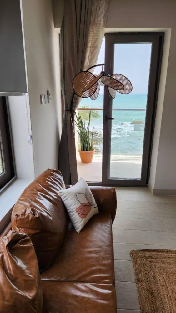 Serenity Terraces Beach, Hotel - Kokrobite المظهر الخارجي الصورة