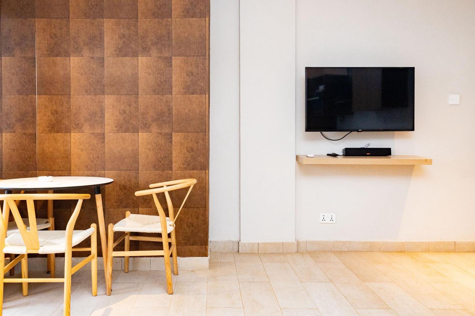 Serenity Terraces Beach, Hotel - Kokrobite المظهر الخارجي الصورة