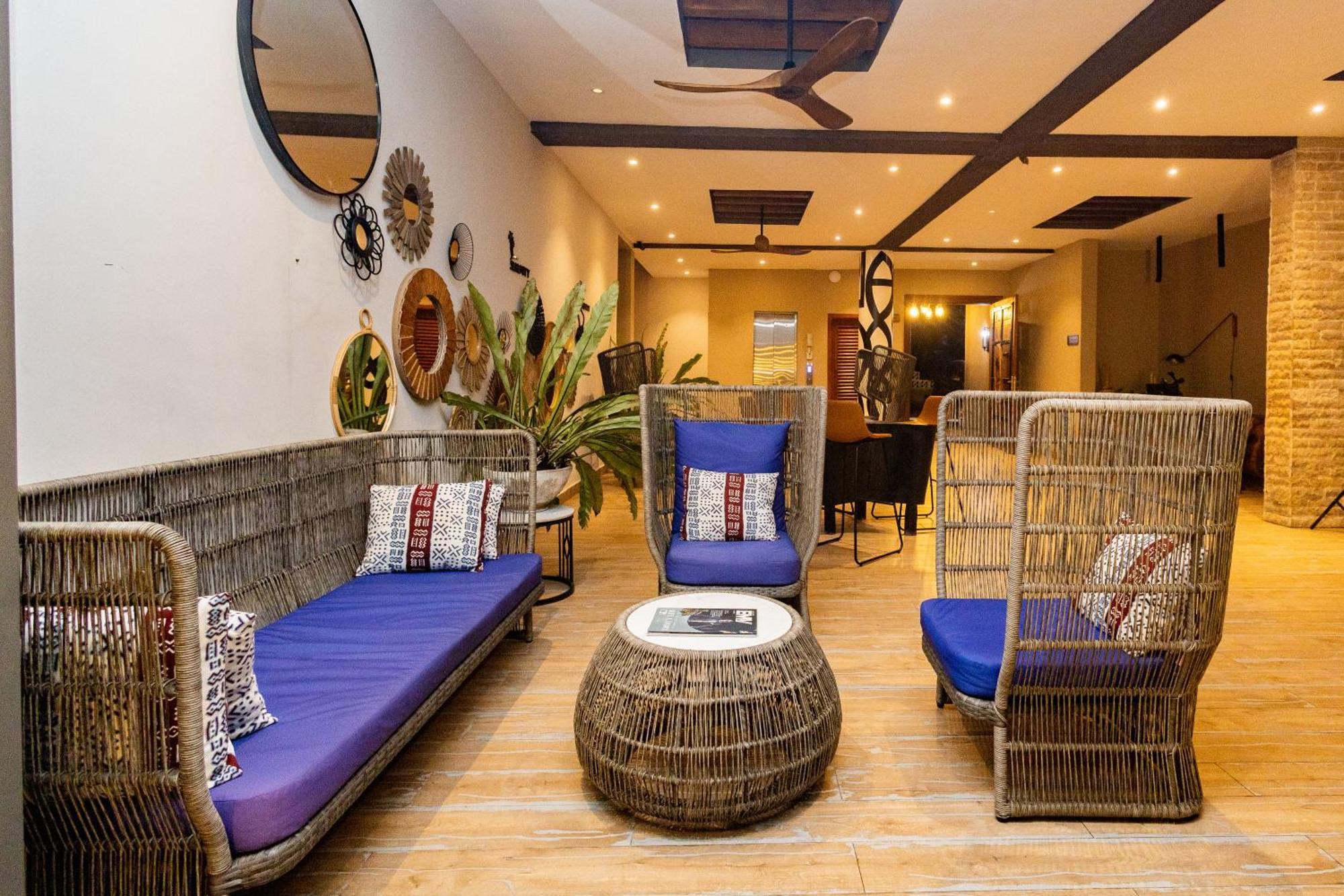 Serenity Terraces Beach, Hotel - Kokrobite المظهر الخارجي الصورة